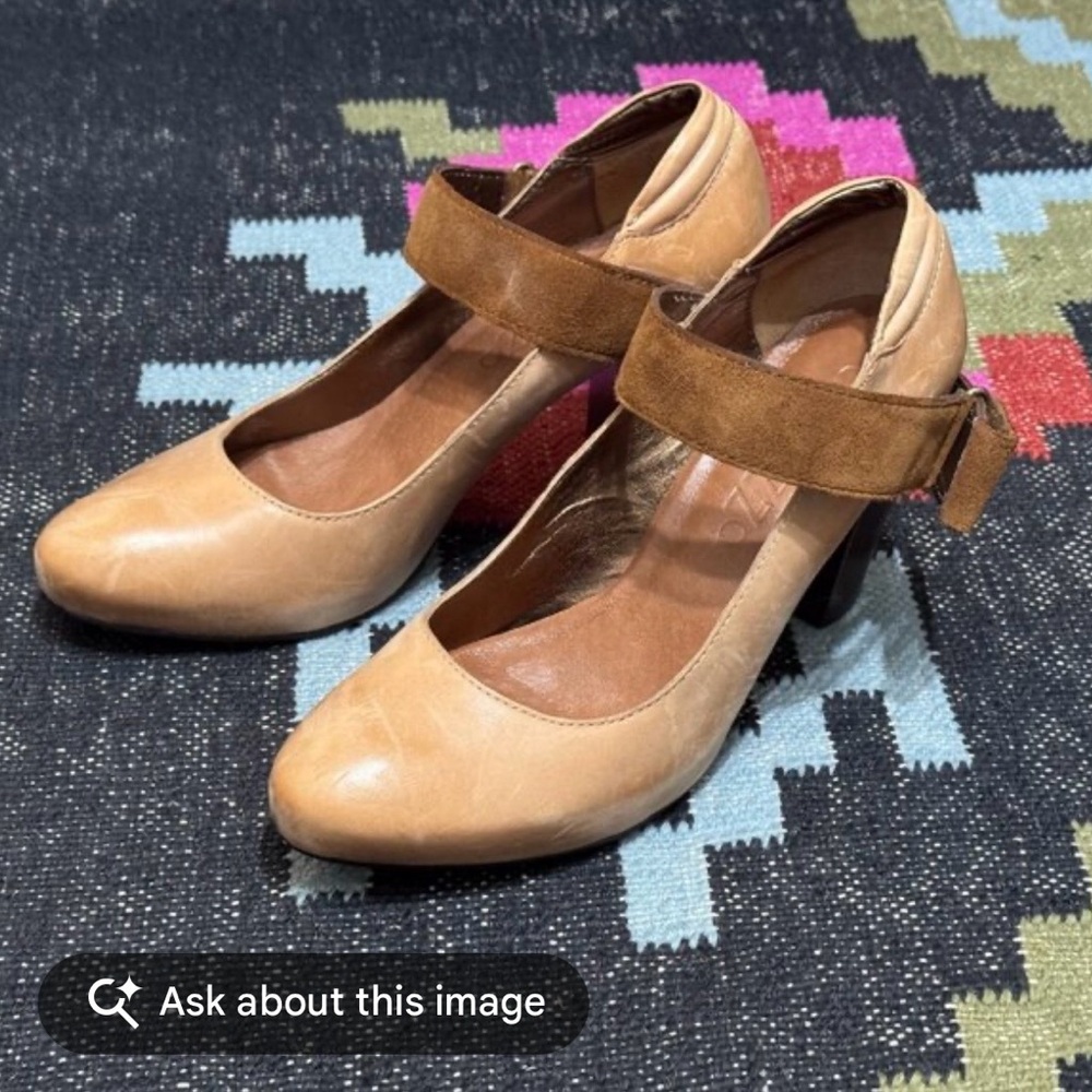 NWOB Apepazza Bergamo Single Strap Leather Mary Jane Pump Heel, Size 7.5 - Picture 5 of 12